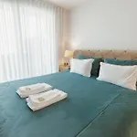 Luxury House Апартаменты *