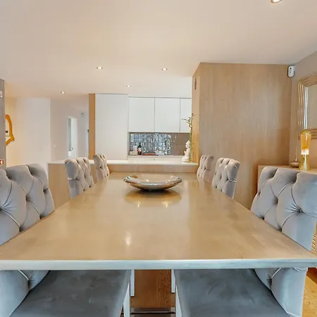 Luxury House Apartmán *